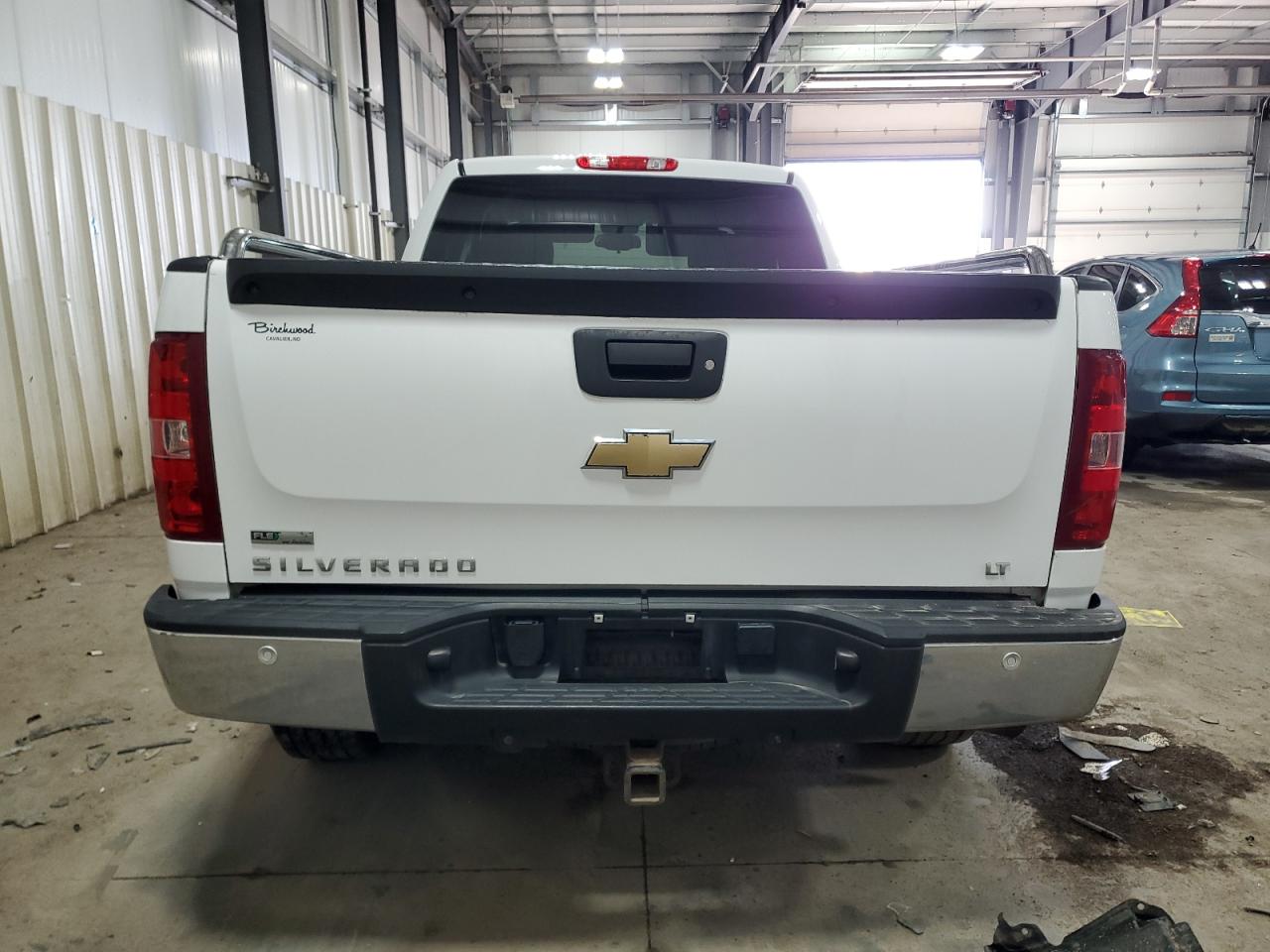 2011 Chevrolet Silverado - Image 6