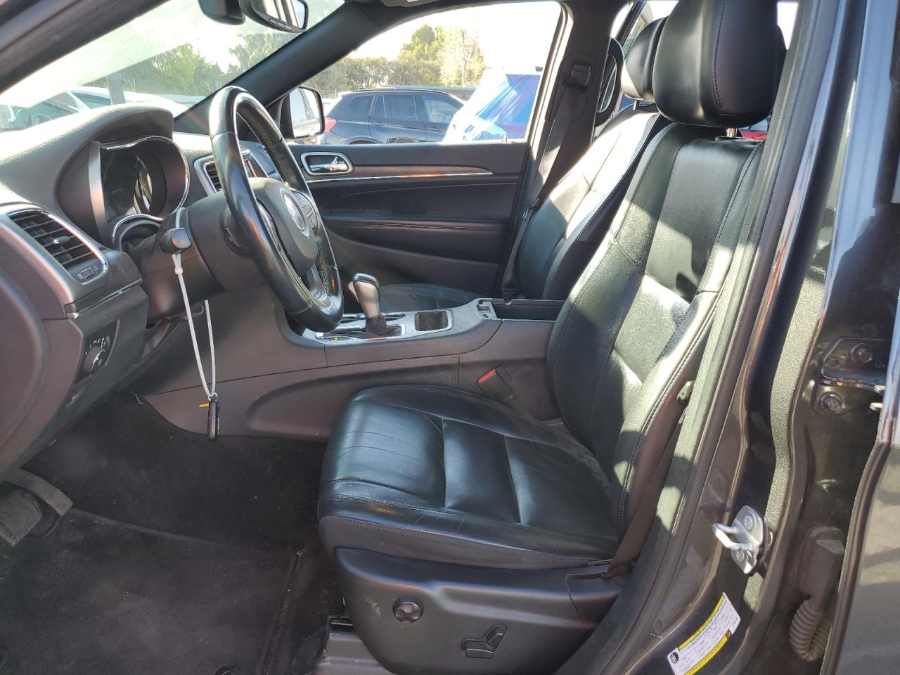 2018 Jeep Grand Cherokee - Image 7