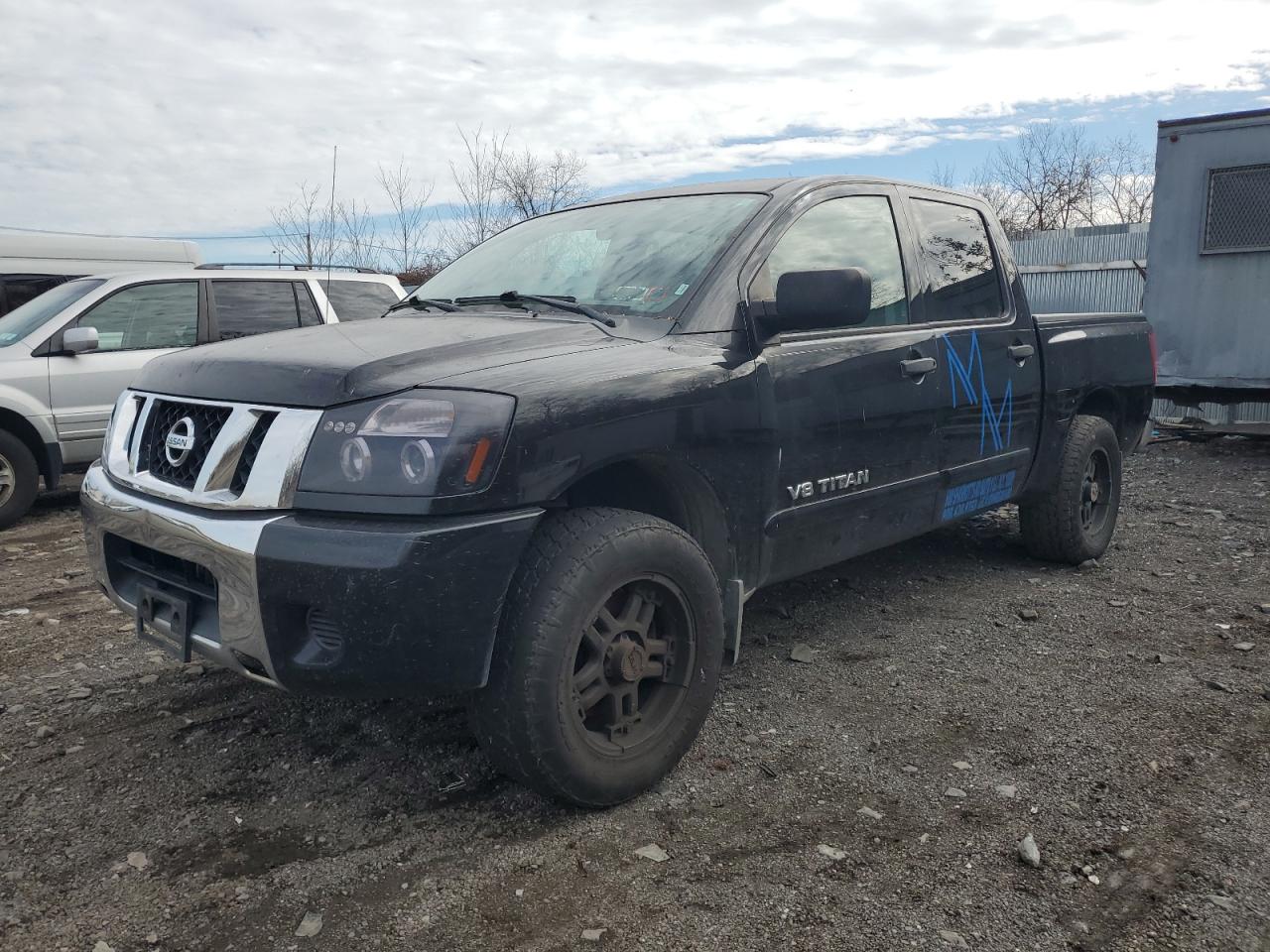 2012 Nissan Titan - Image 1