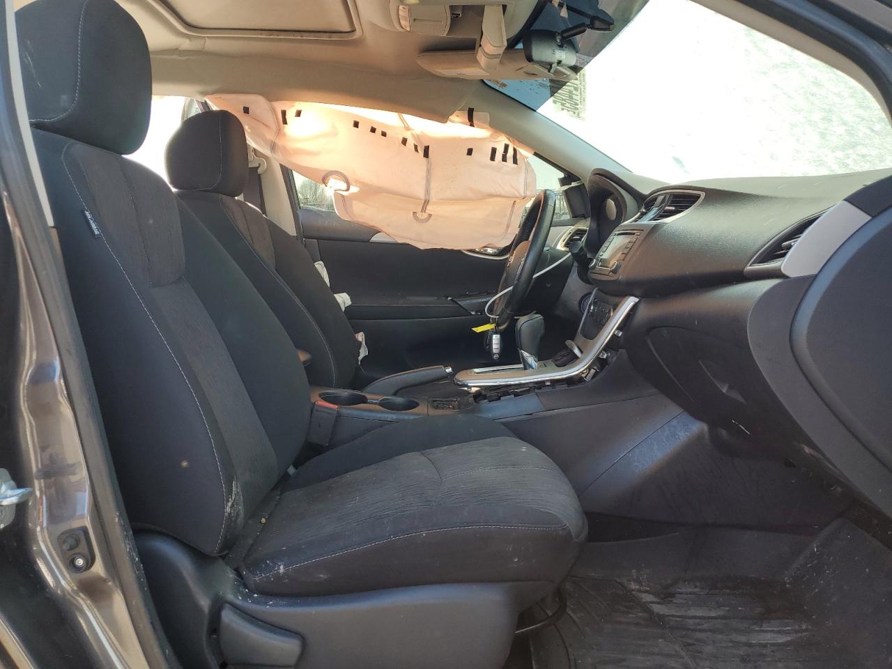 2015 Nissan Sentra - Image 7