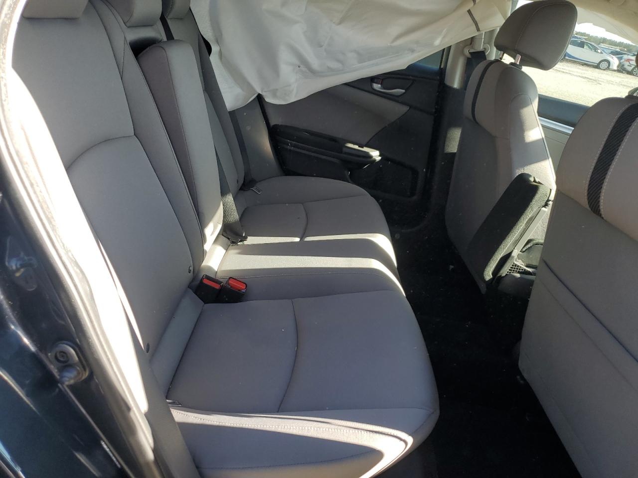 2018 Honda Civic - Image 10