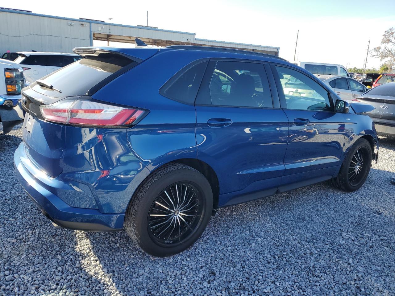 2020 Ford Edge - Image 3