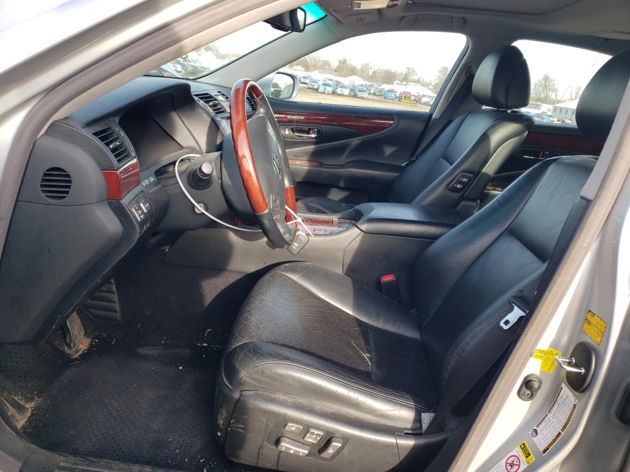 2011 Lexus Ls 460 VIN: JTHCL5EF6B5010518 Lot: 43686585