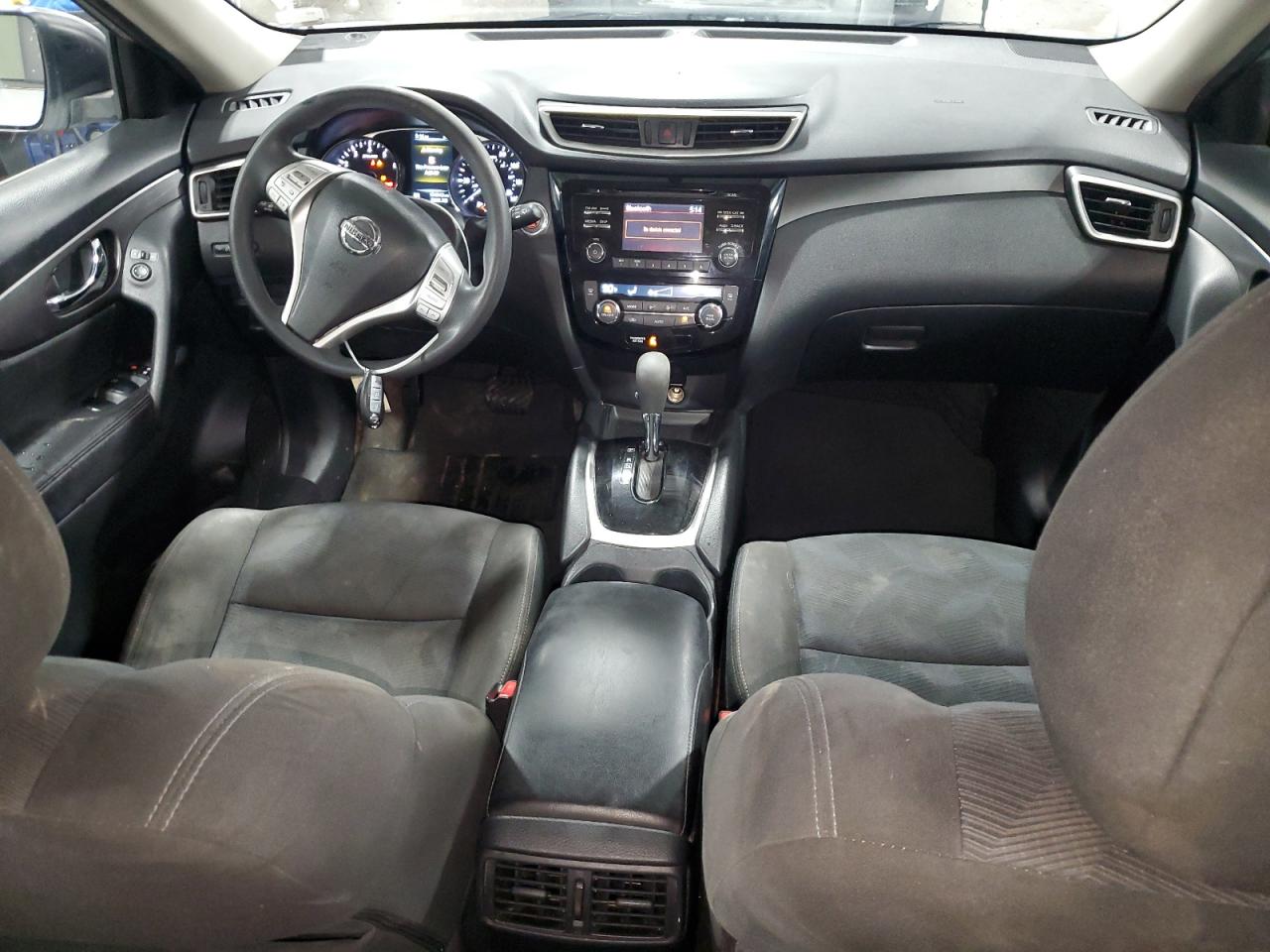 2015 Nissan Rogue - Image 8