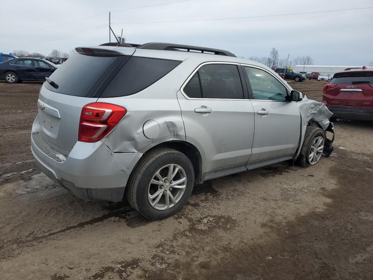 2017 Chevrolet Equinox - Image 3