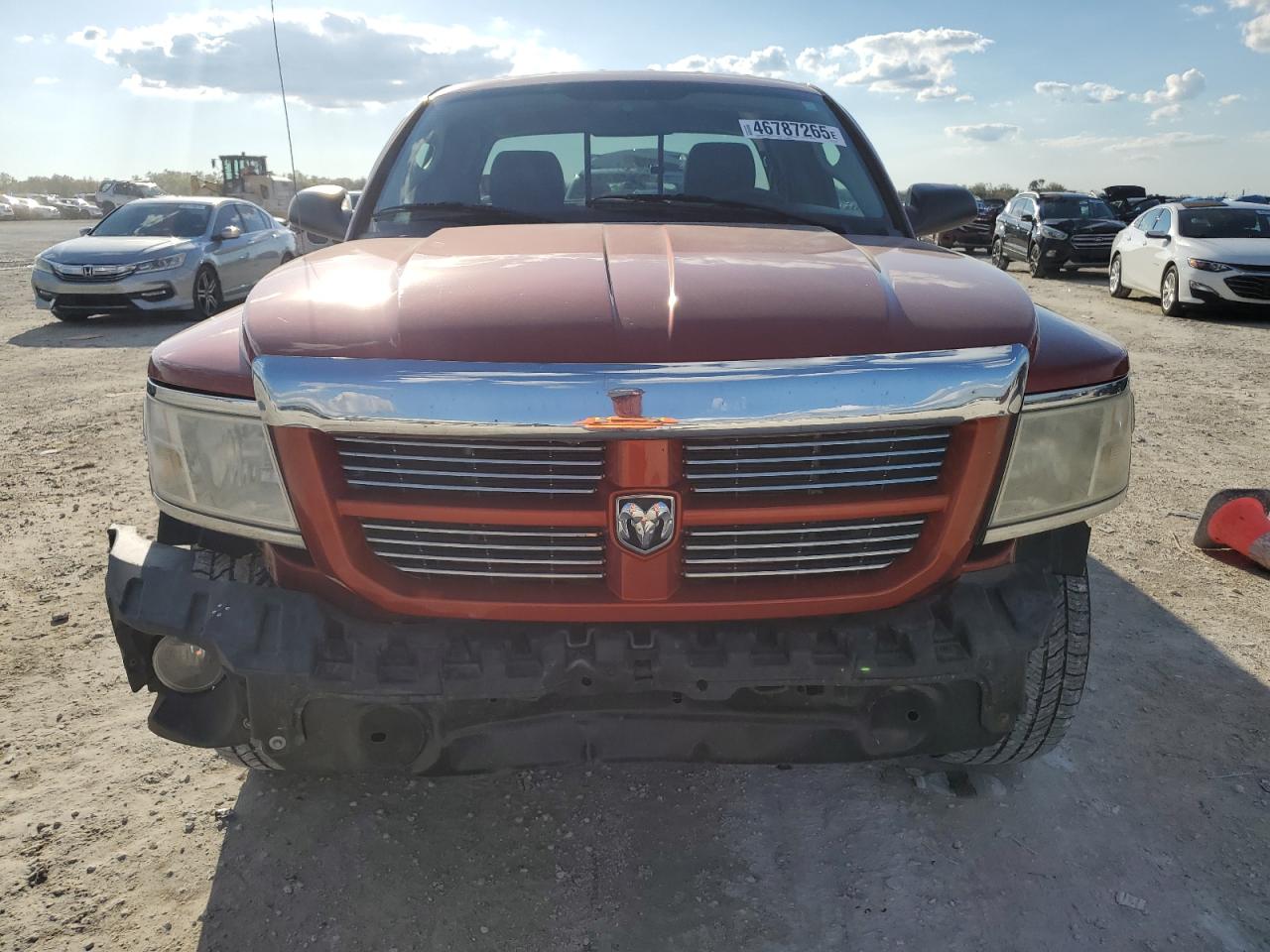 2008 Dodge Dakota - Image 5