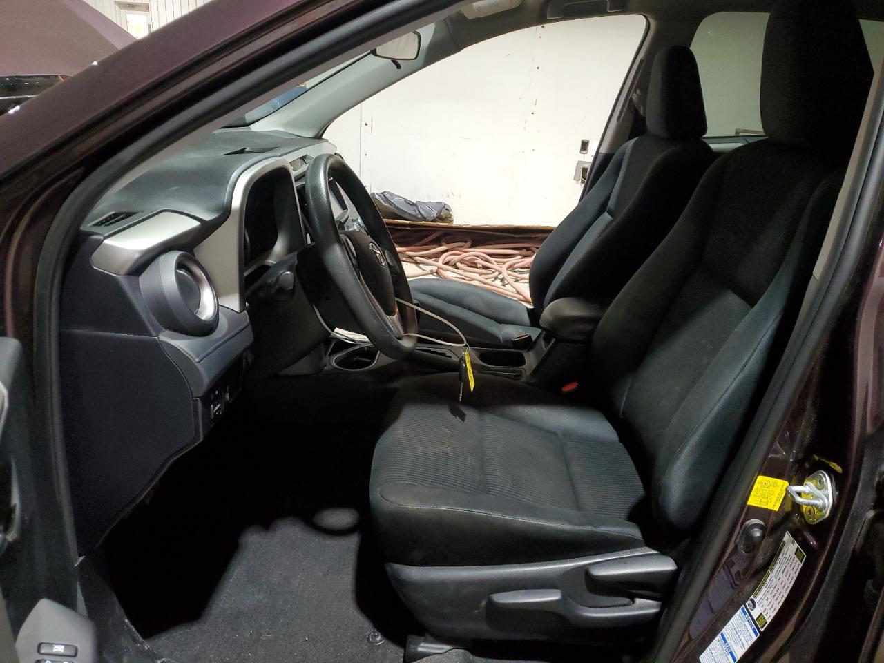 2016 Toyota RAV 4 - Image 7
