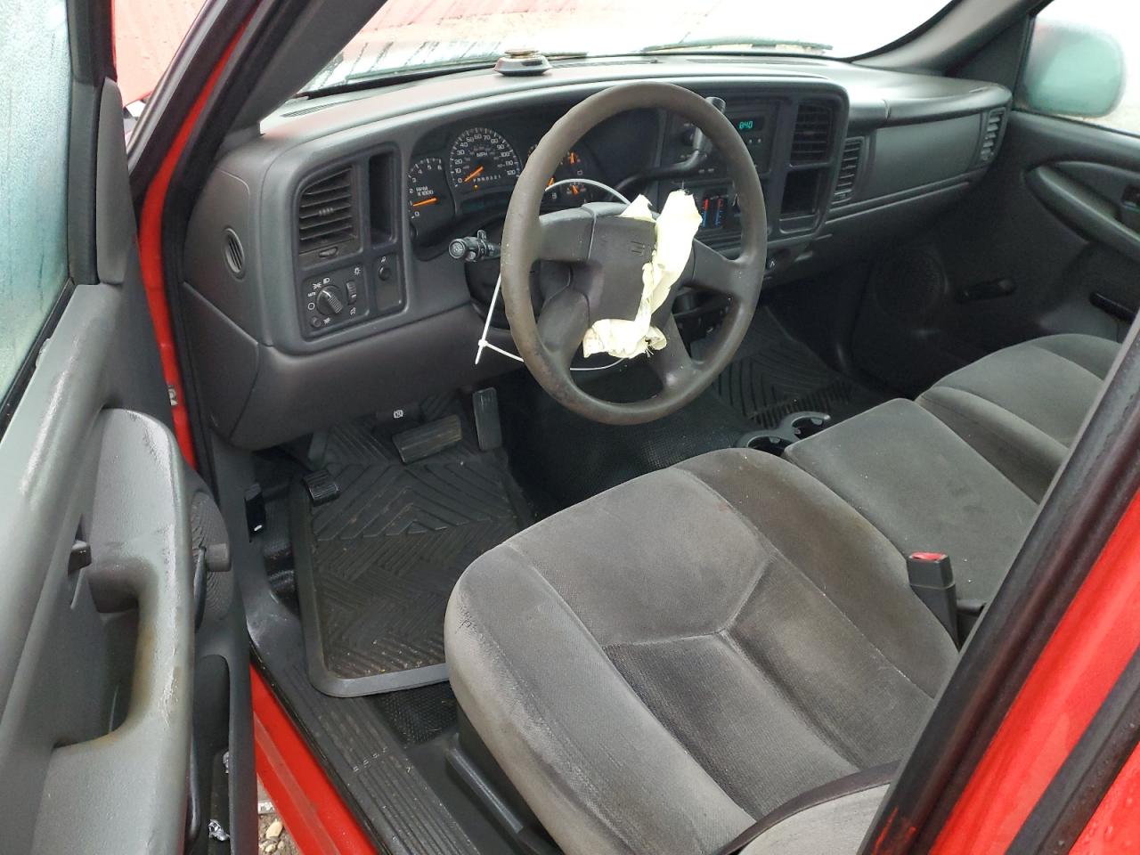 2006 GMC Sierra - Image 8