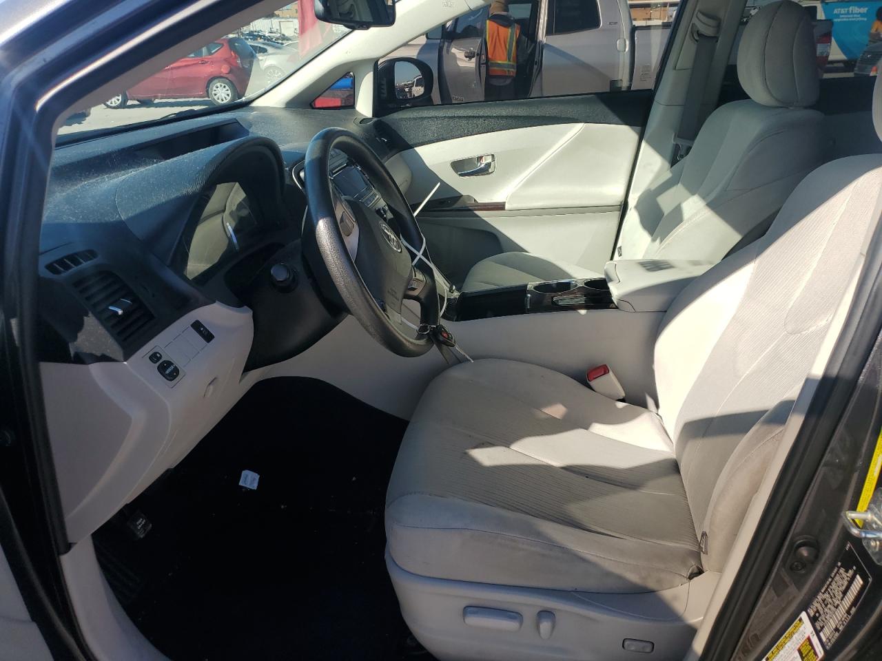 2010 Toyota Venza - Image 7