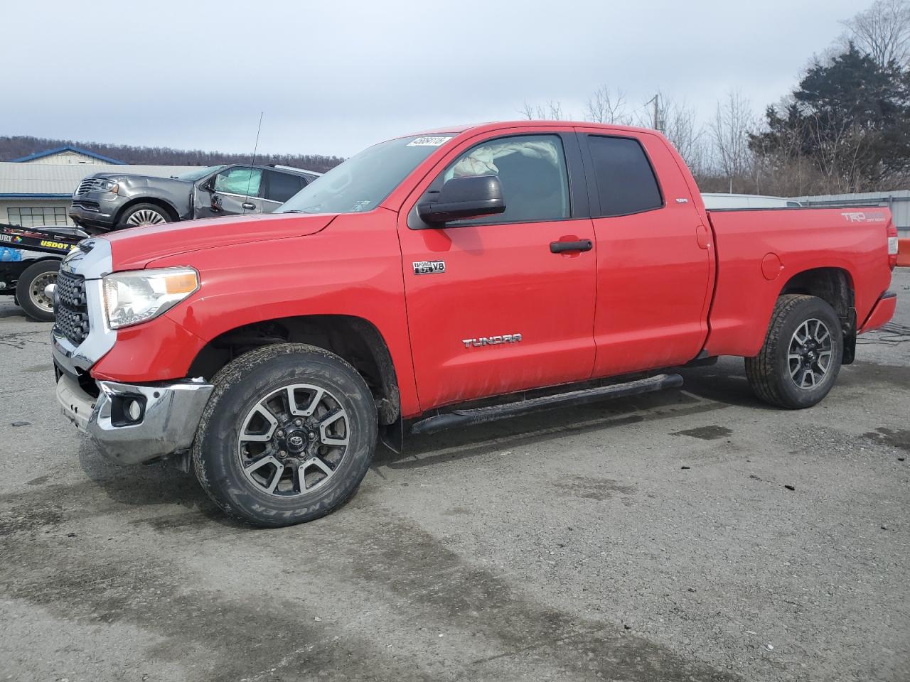 2016 Toyota Tundra - Image 1