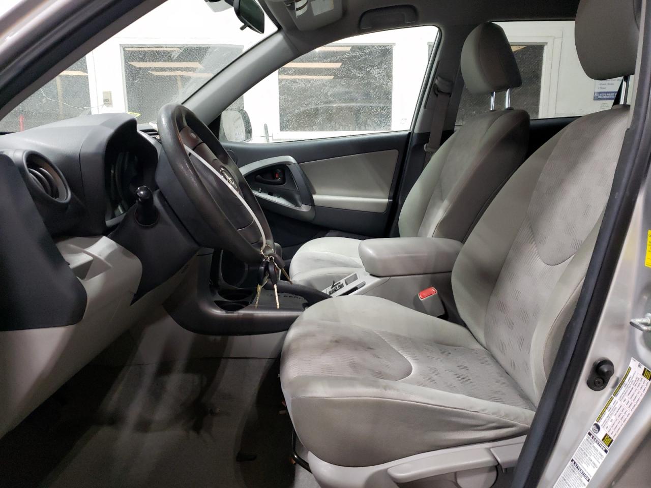 2010 Toyota RAV 4 - Image 7