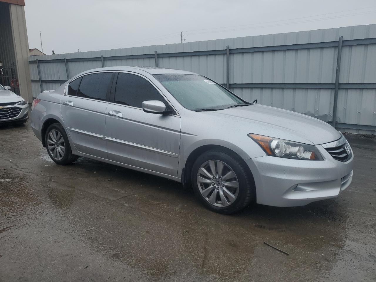 2012 Honda Accord - Image 4