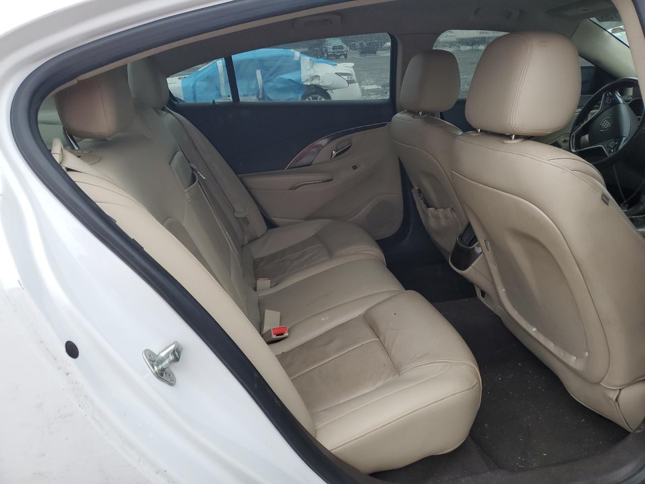 2016 Buick LaCrosse - Image 10