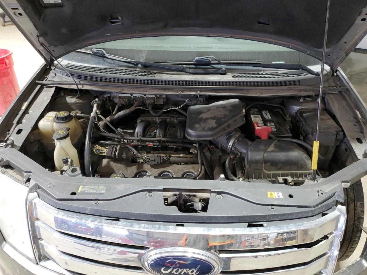 2010 Ford Edge - Image 12