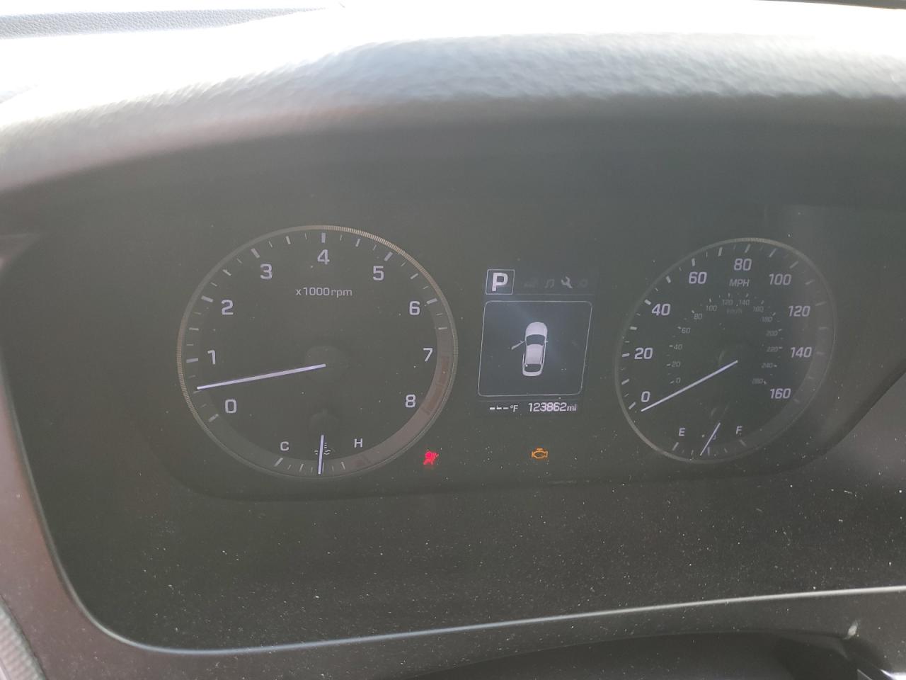 2017 Hyundai Sonata - Image 9