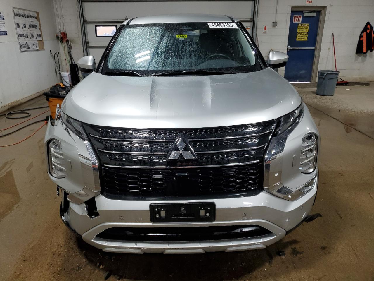 2024 Mitsubishi Outlander - Image 5