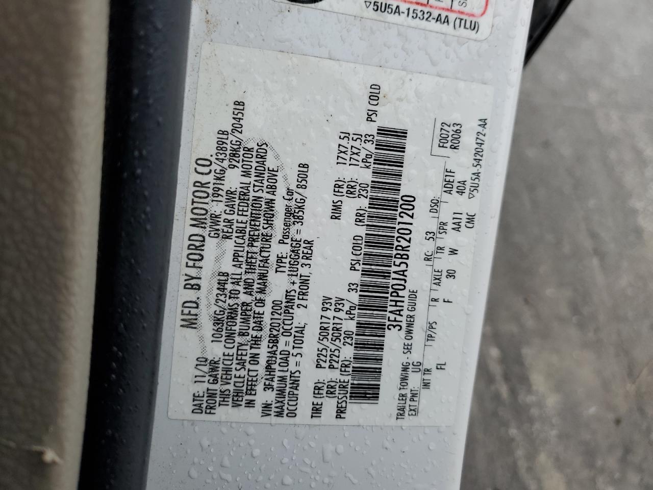 2011 Ford Fusion - Image 12
