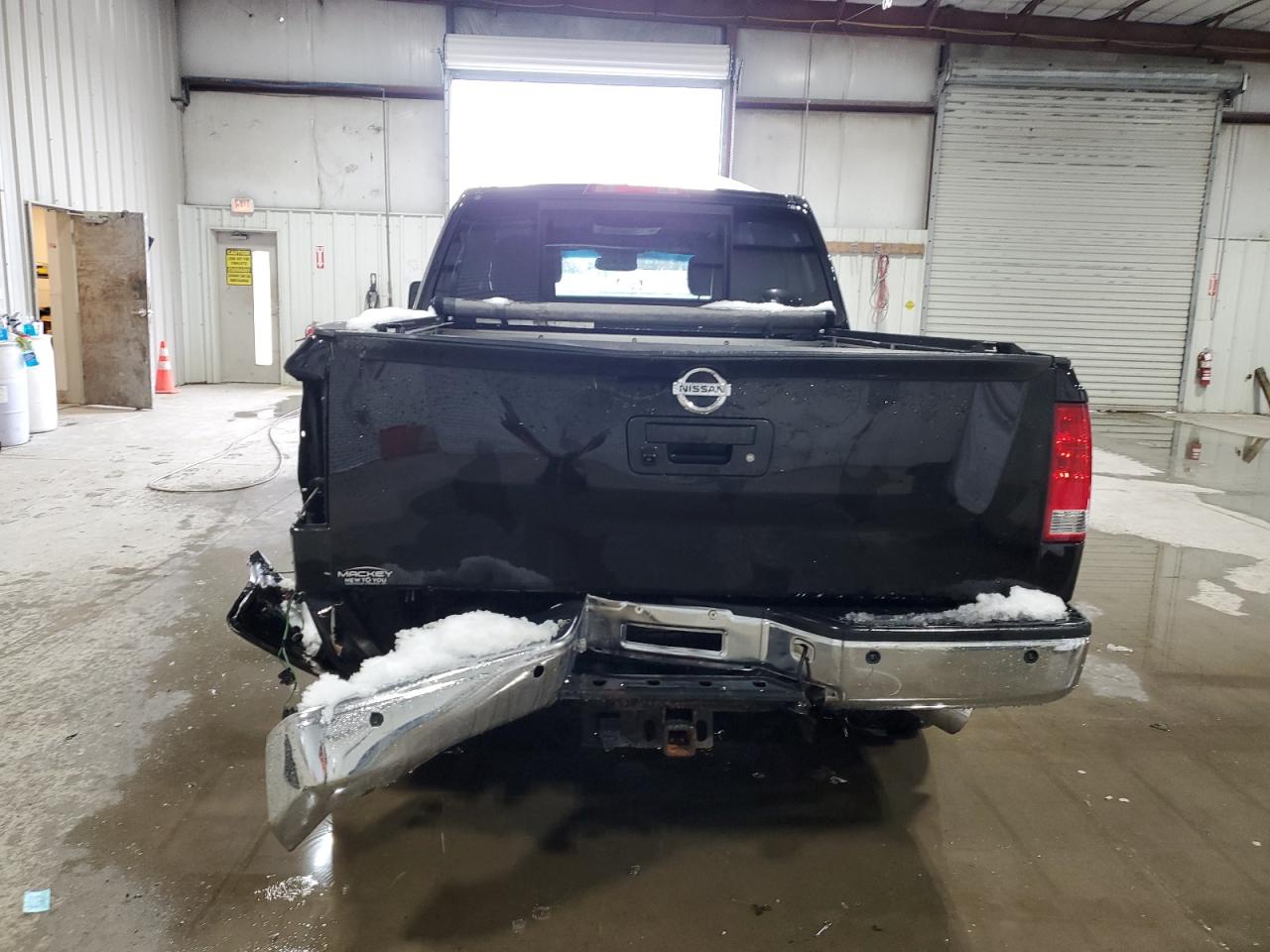 2014 Nissan Titan - Image 6