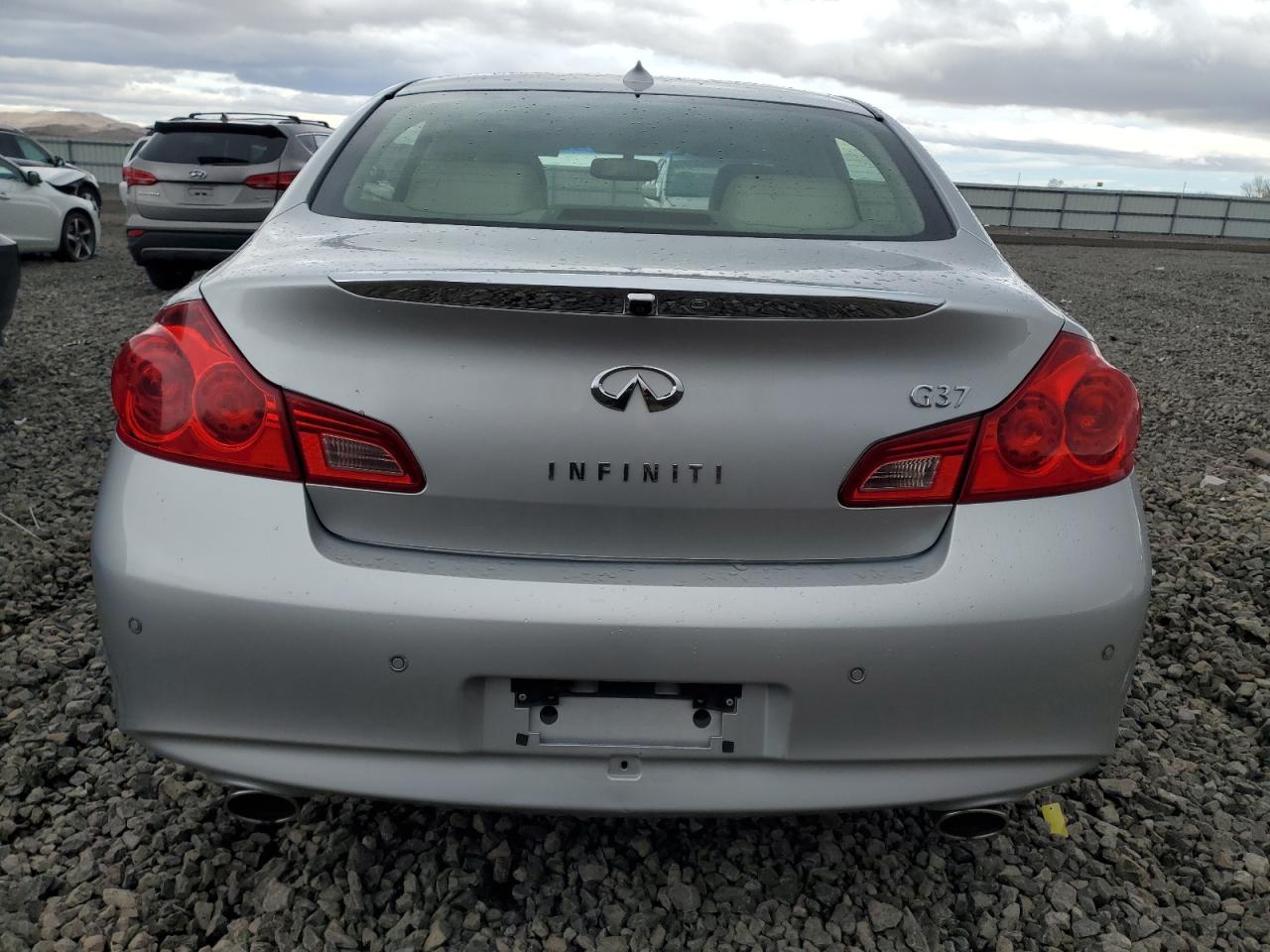 2013 Infiniti G - Image 6