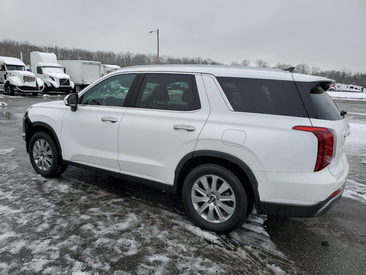 2024 Hyundai Palisade - Image 2