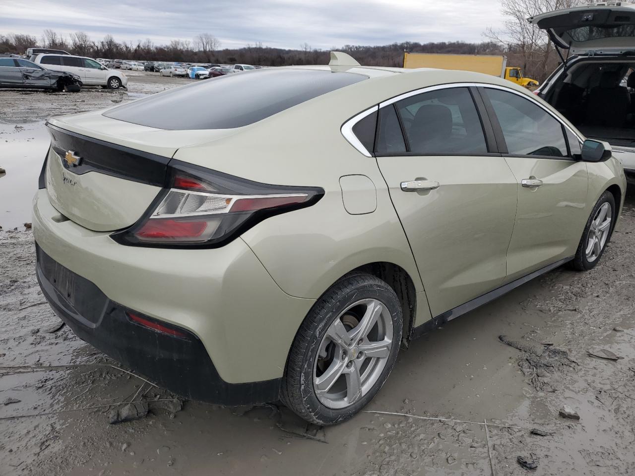 2017 Chevrolet Volt - Image 3