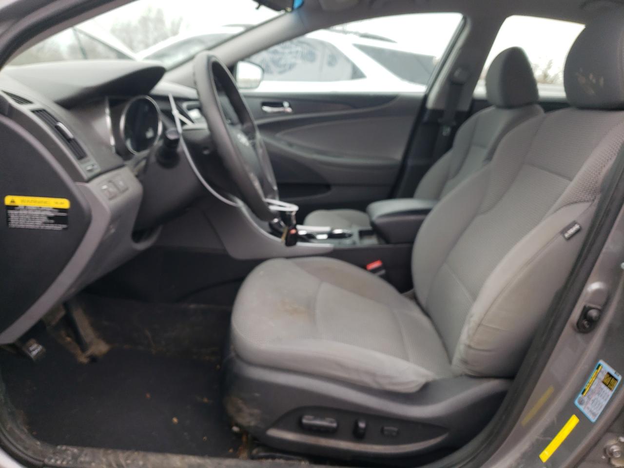 2013 Hyundai Sonata - Image 7