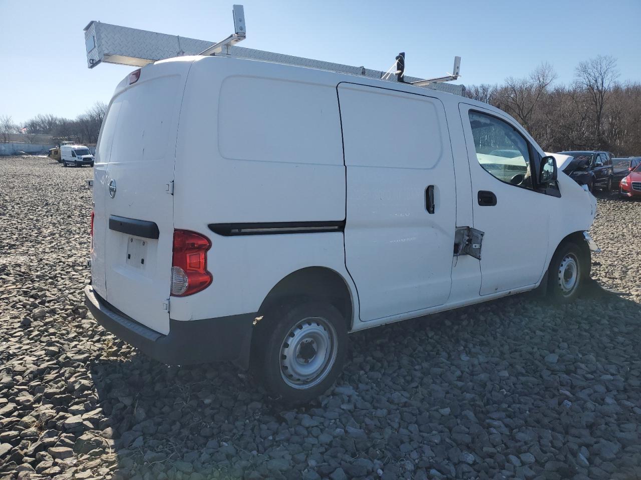2017 Nissan NV - Image 3