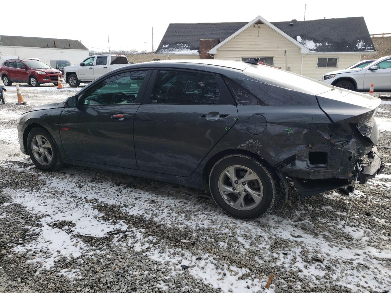 2021 Hyundai Elantra - Image 2