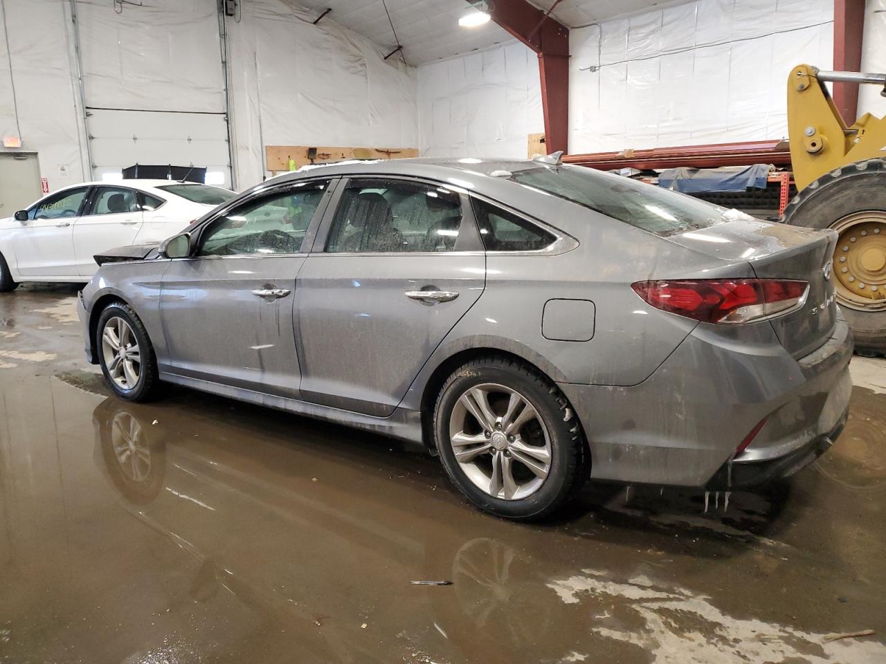 2019 Hyundai Sonata - Image 2