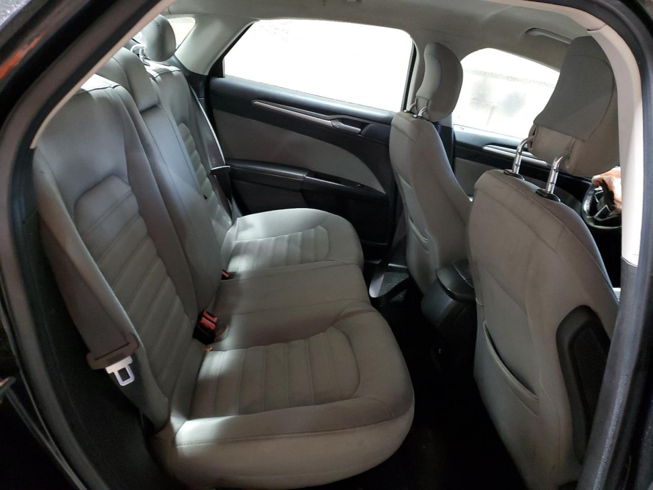 2013 Ford Fusion - Image 11