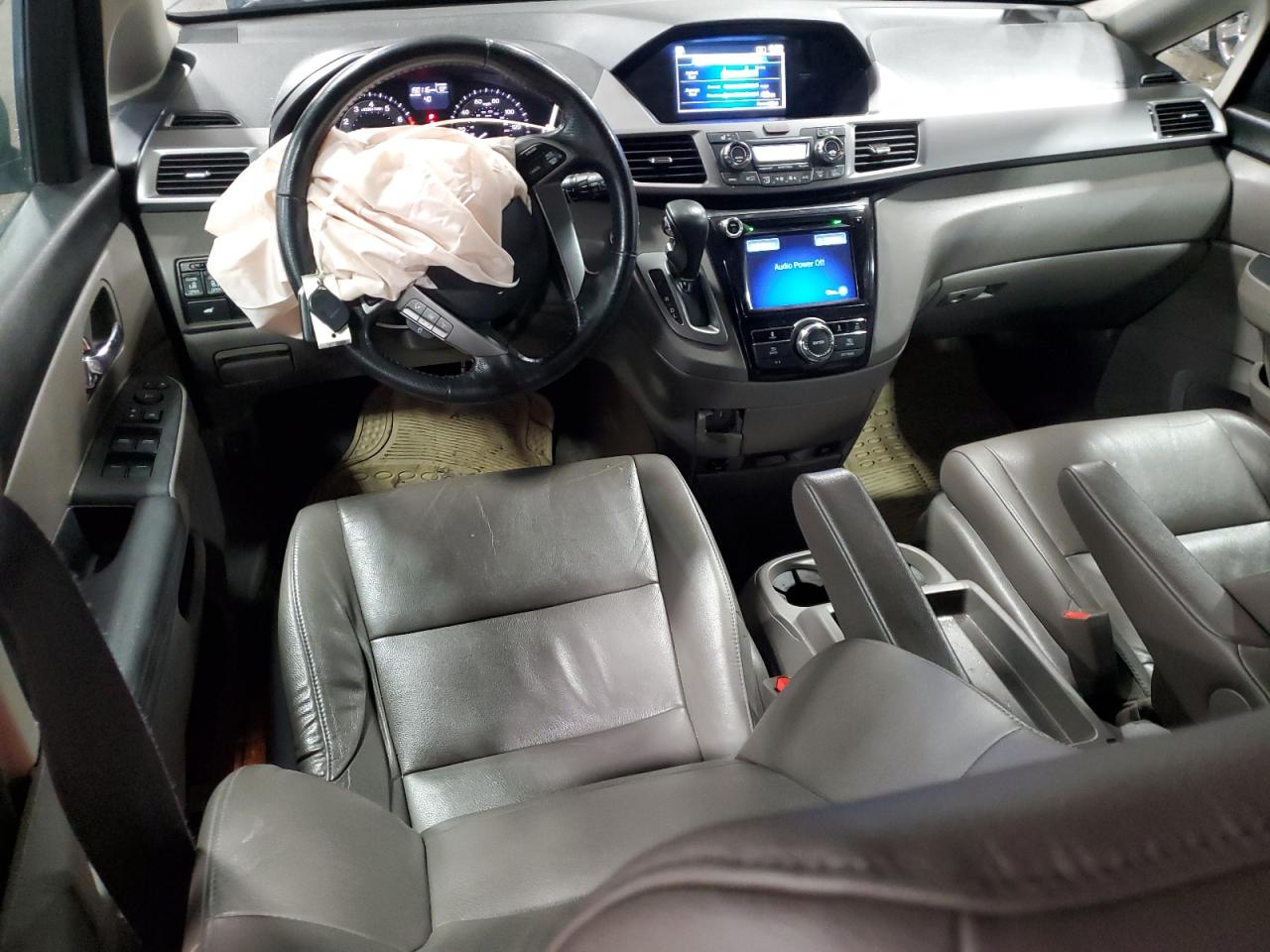 2015 Honda Odyssey - Image 8