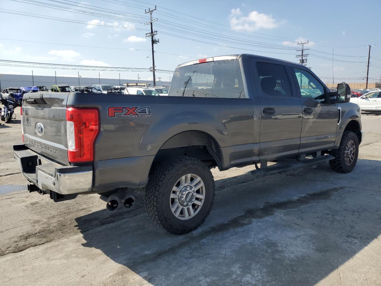 2018 Ford F250 - Image 3