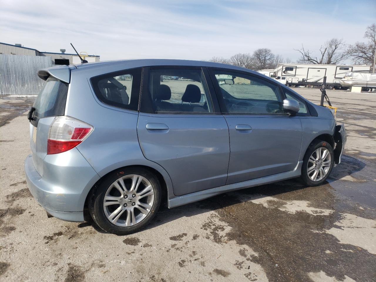 2011 Honda Fit - Image 3