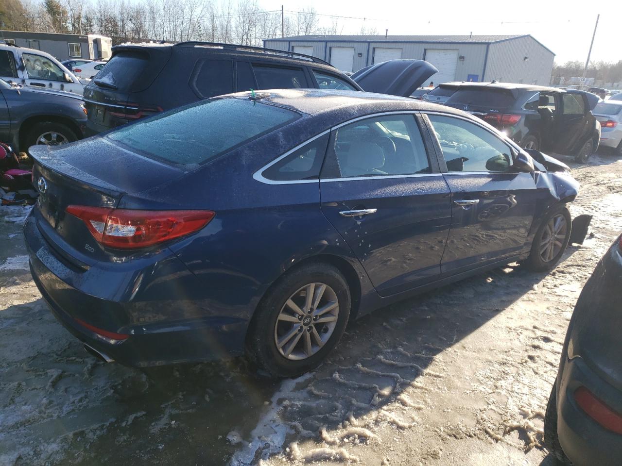 2015 Hyundai Sonata - Image 3
