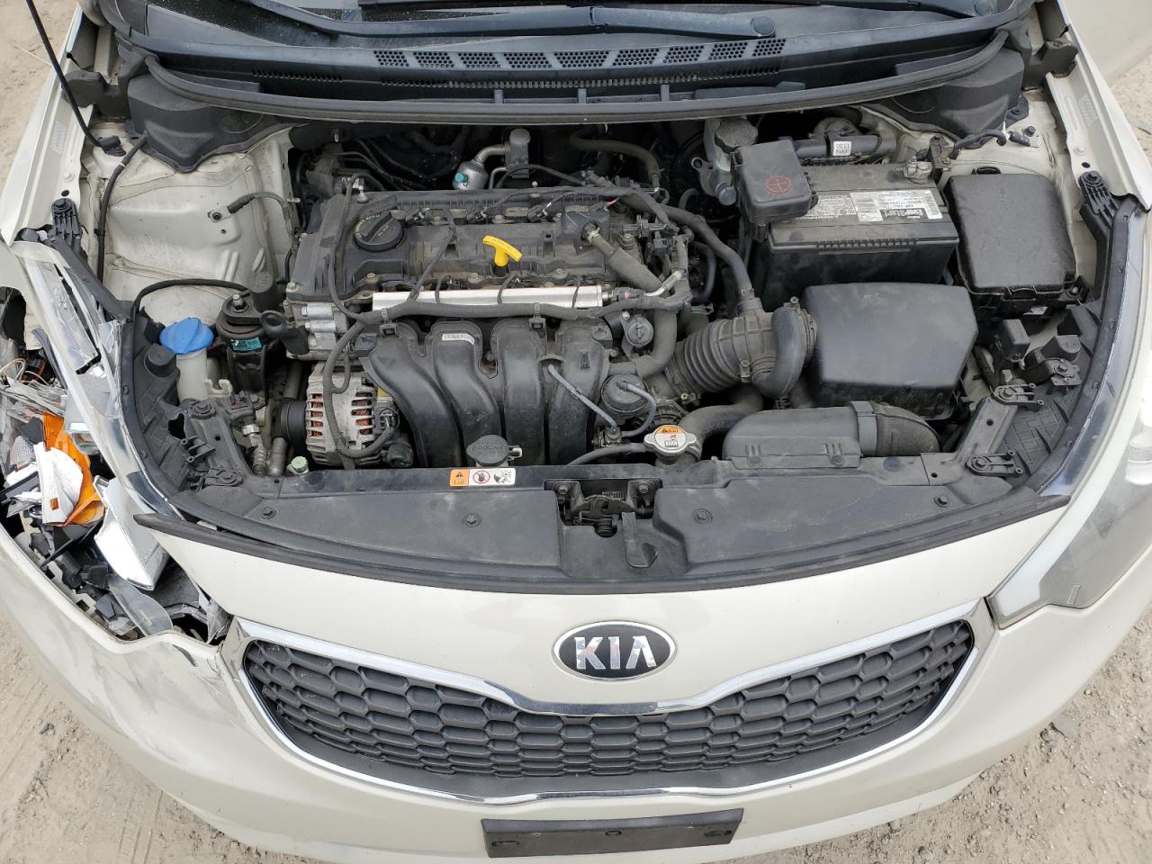 2015 Kia Forte - Image 11