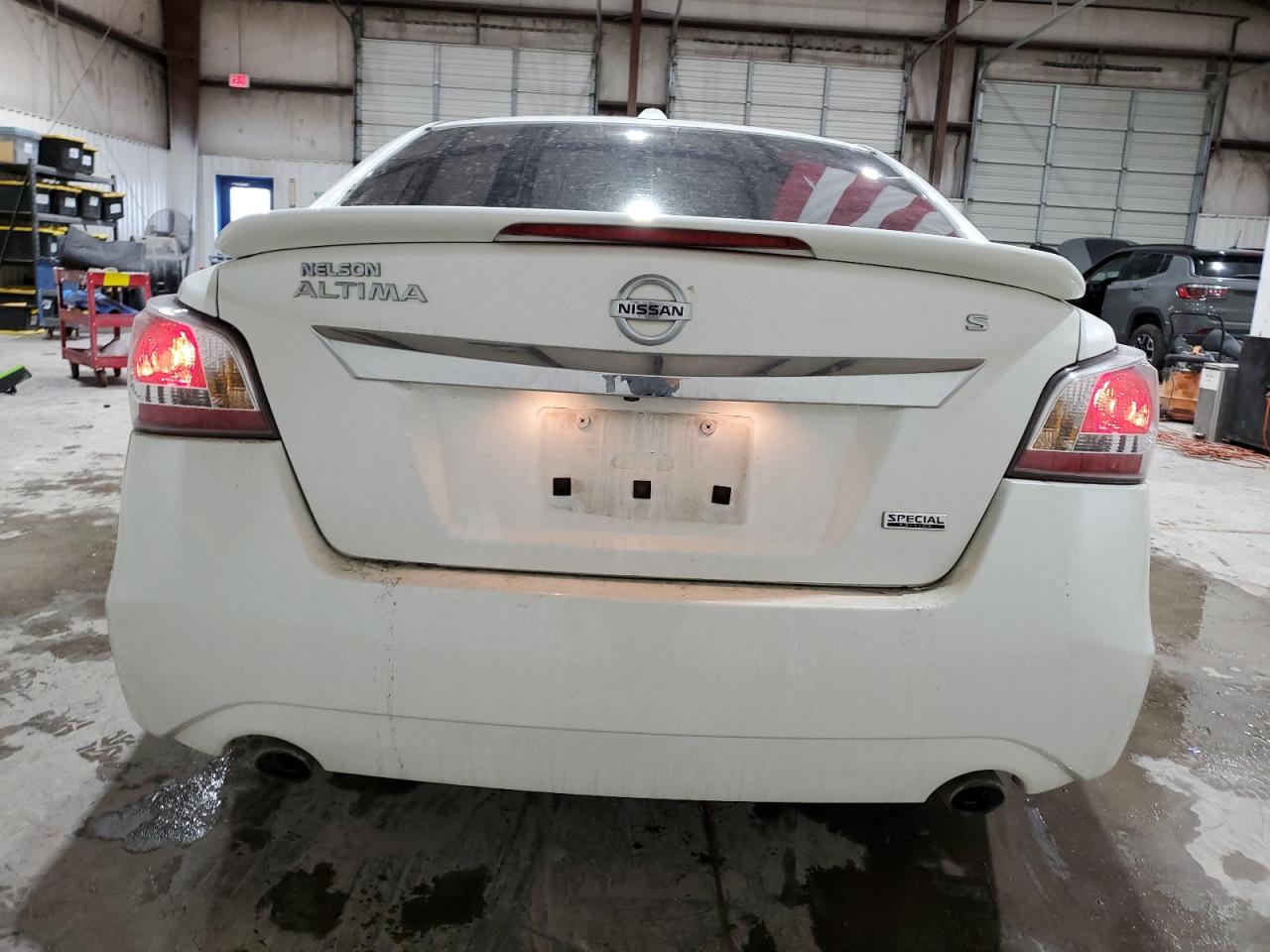 2015 Nissan Altima - Image 6