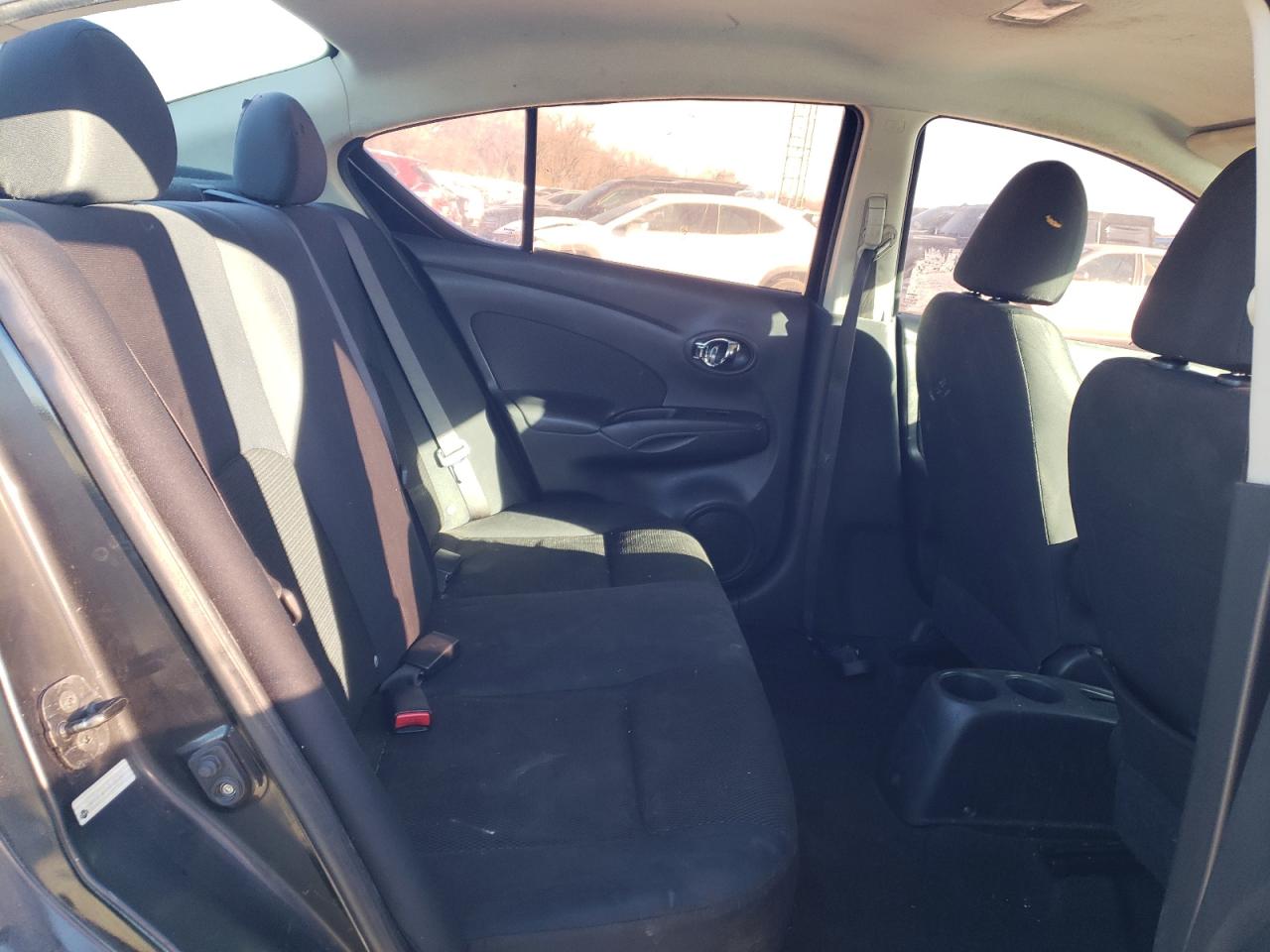 2013 Nissan Versa - Image 10