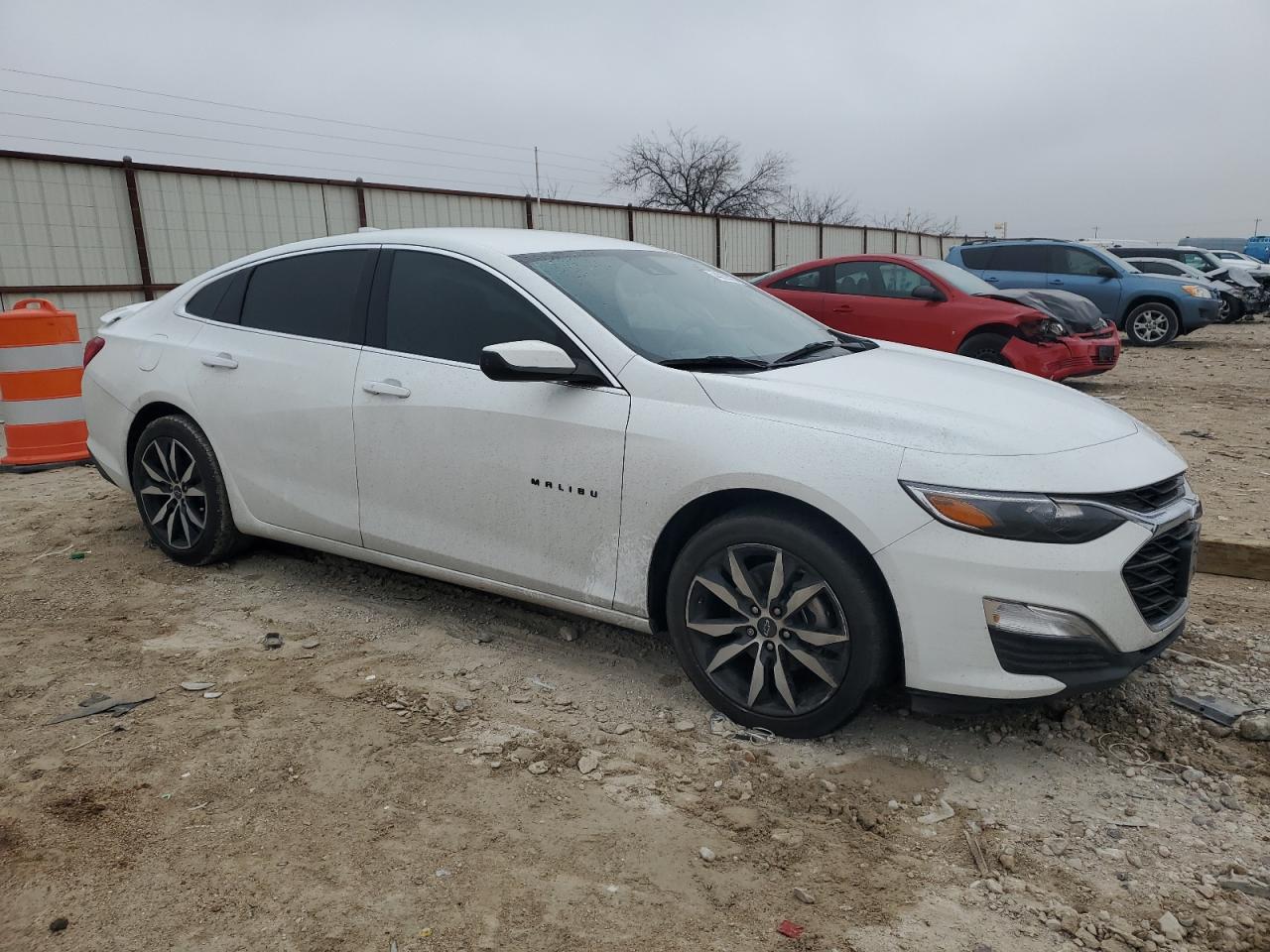 2023 Chevrolet Malibu - Image 4