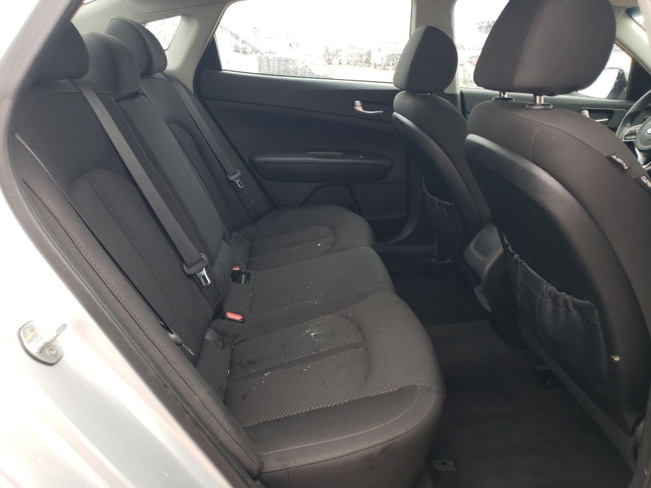 2017 Kia Optima - Image 10