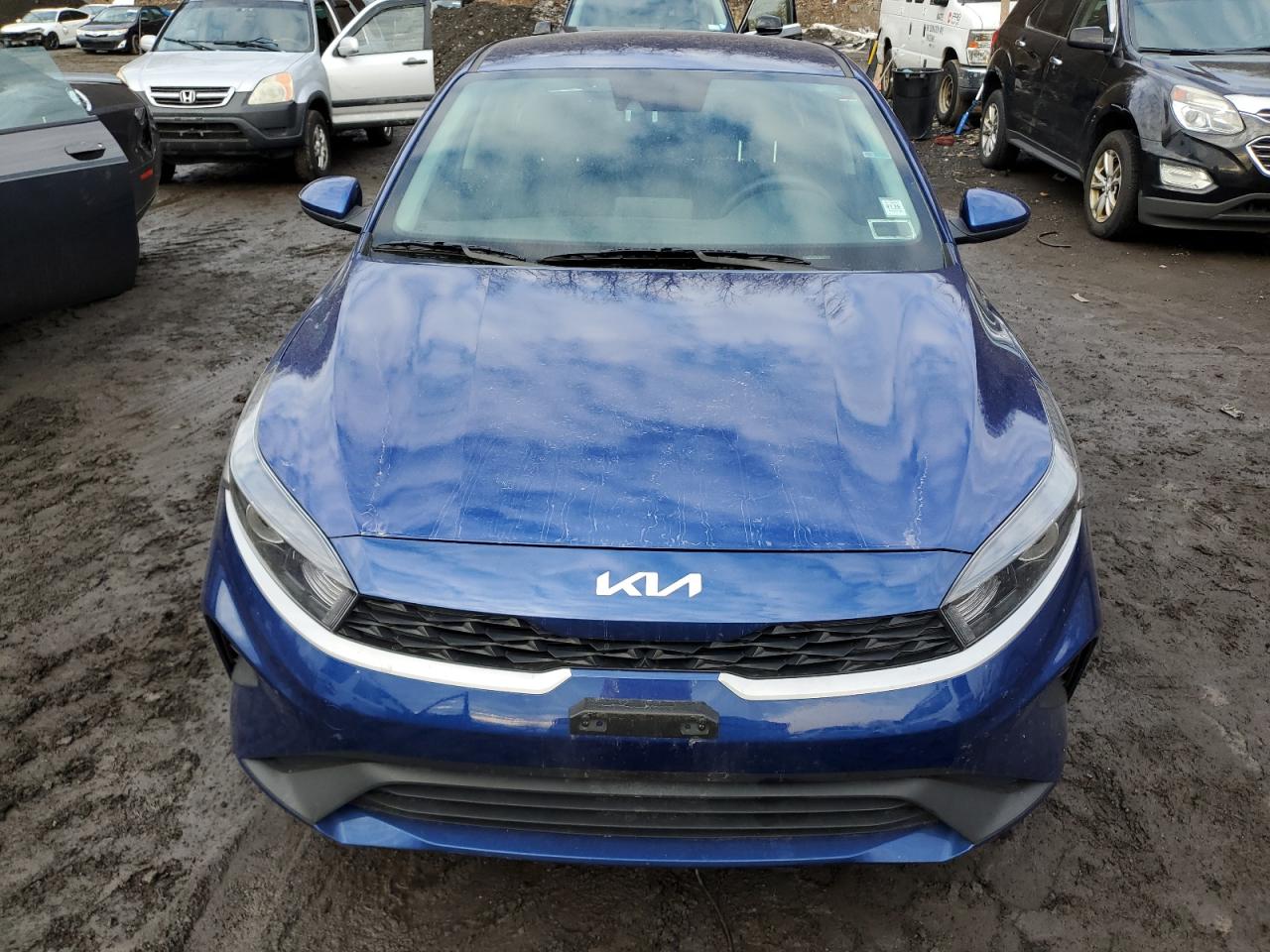 2023 Kia Forte - Image 5