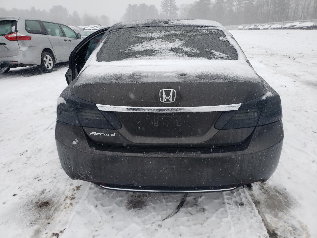 2014 Honda Accord - Image 6