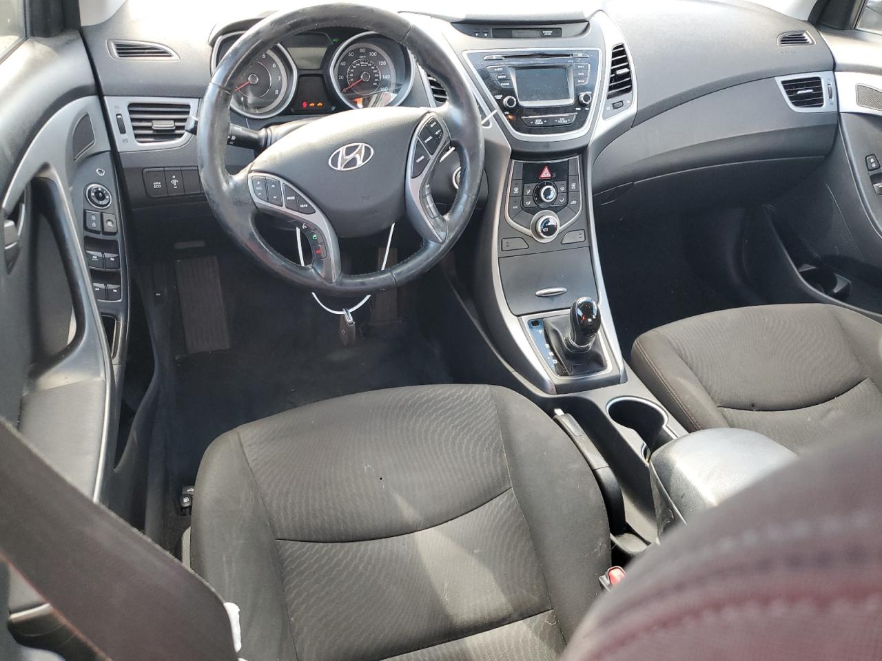 2016 Hyundai Elantra - Image 8