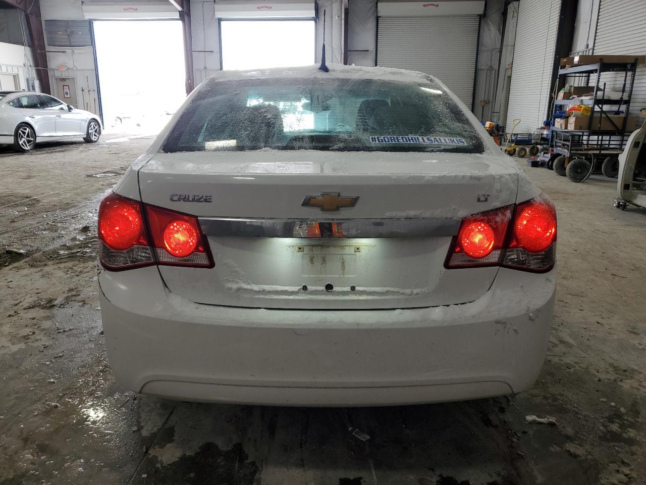 2014 Chevrolet Cruze - Image 6