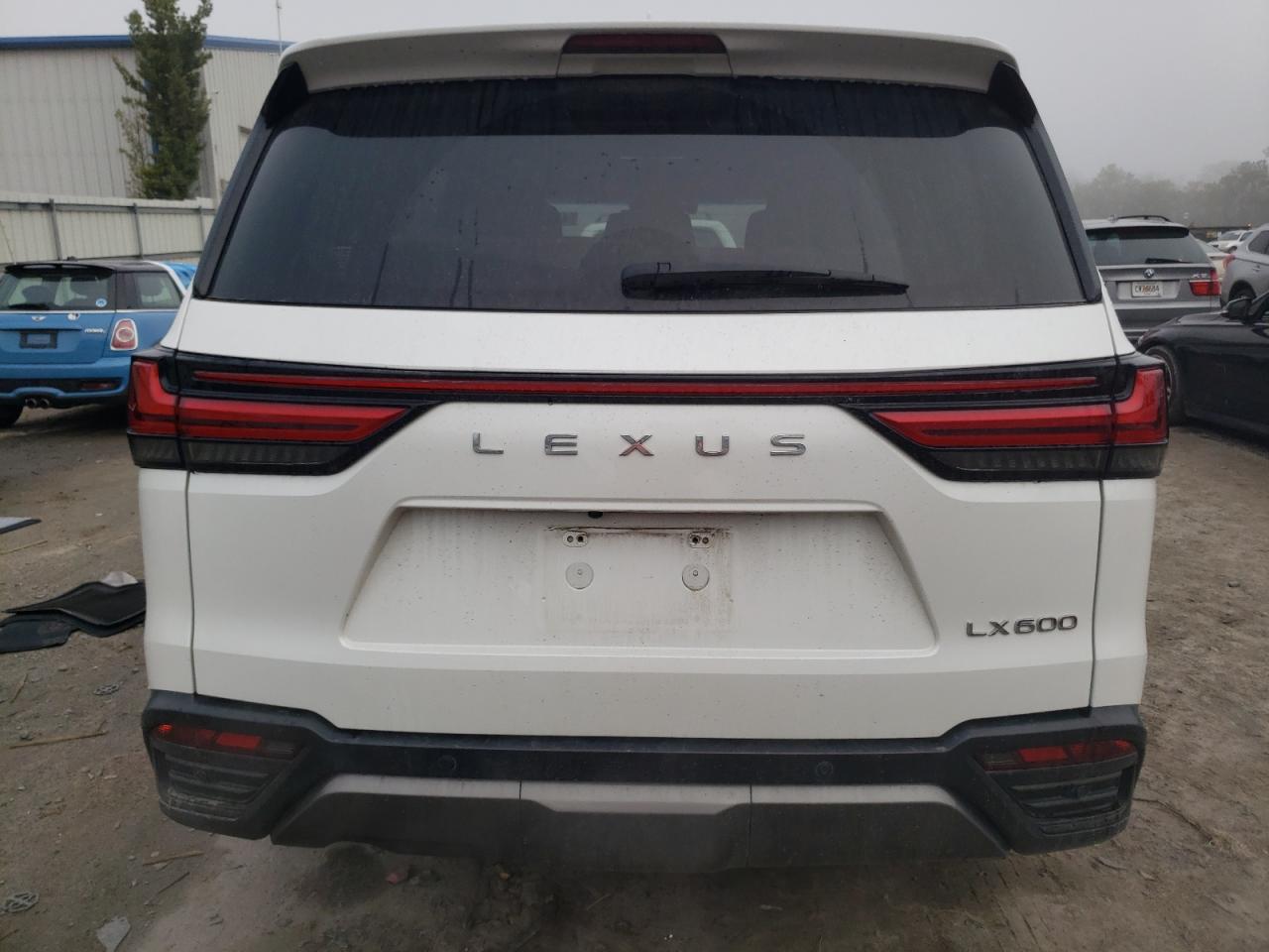 2023 Lexus LX - Image 6
