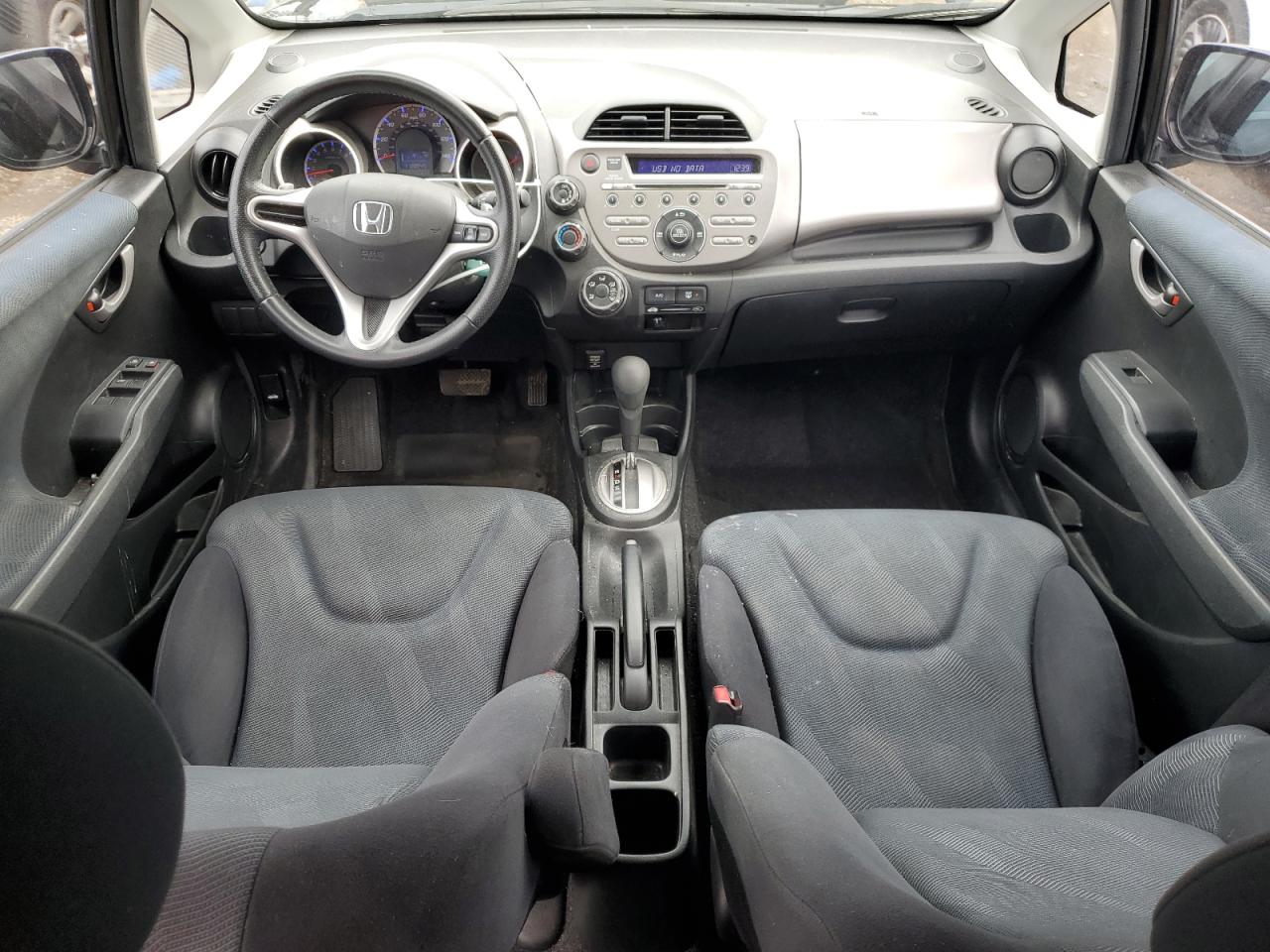 2009 Honda Fit - Image 8