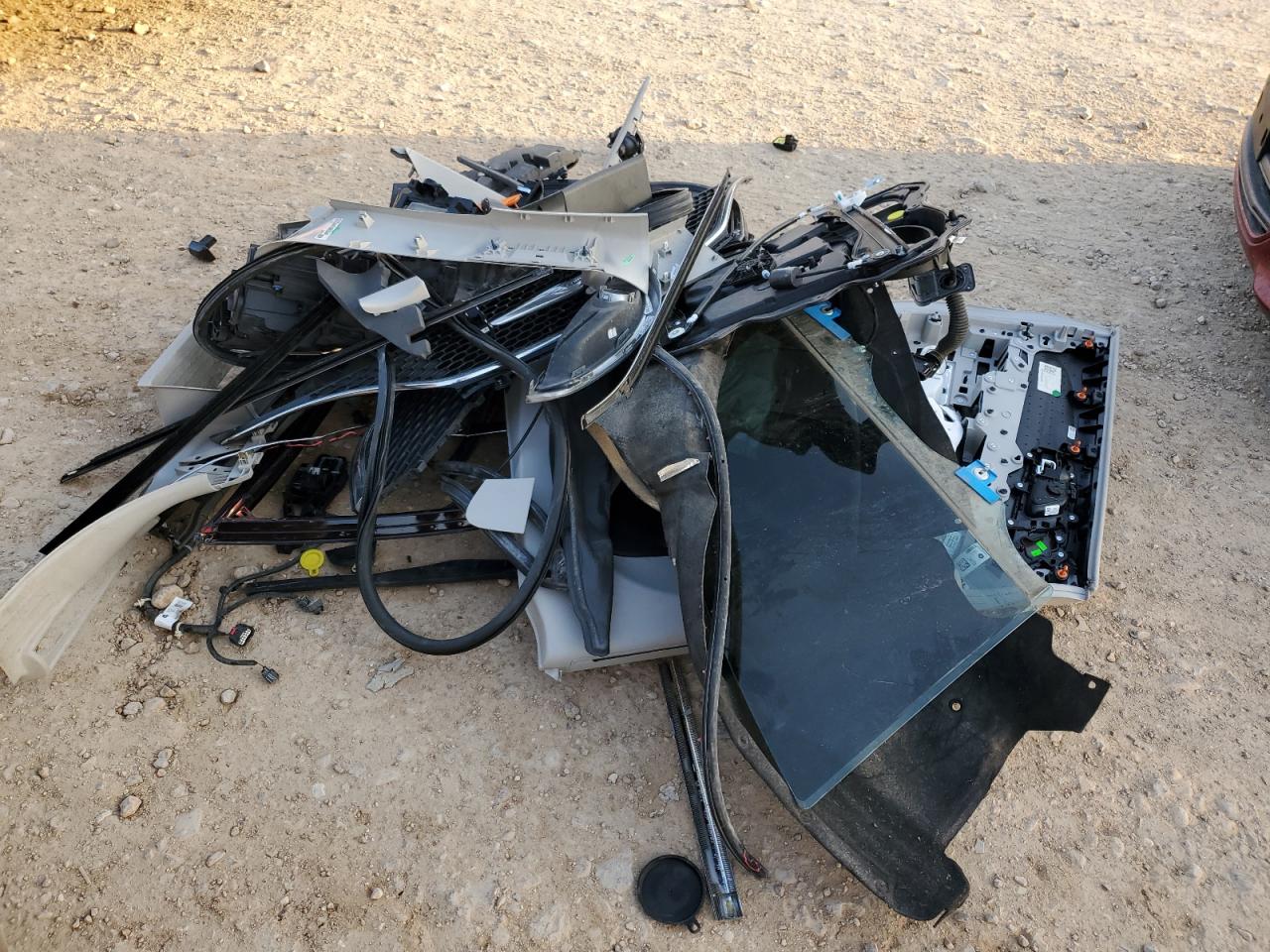 2017 Chrysler Pacifica - Image 13