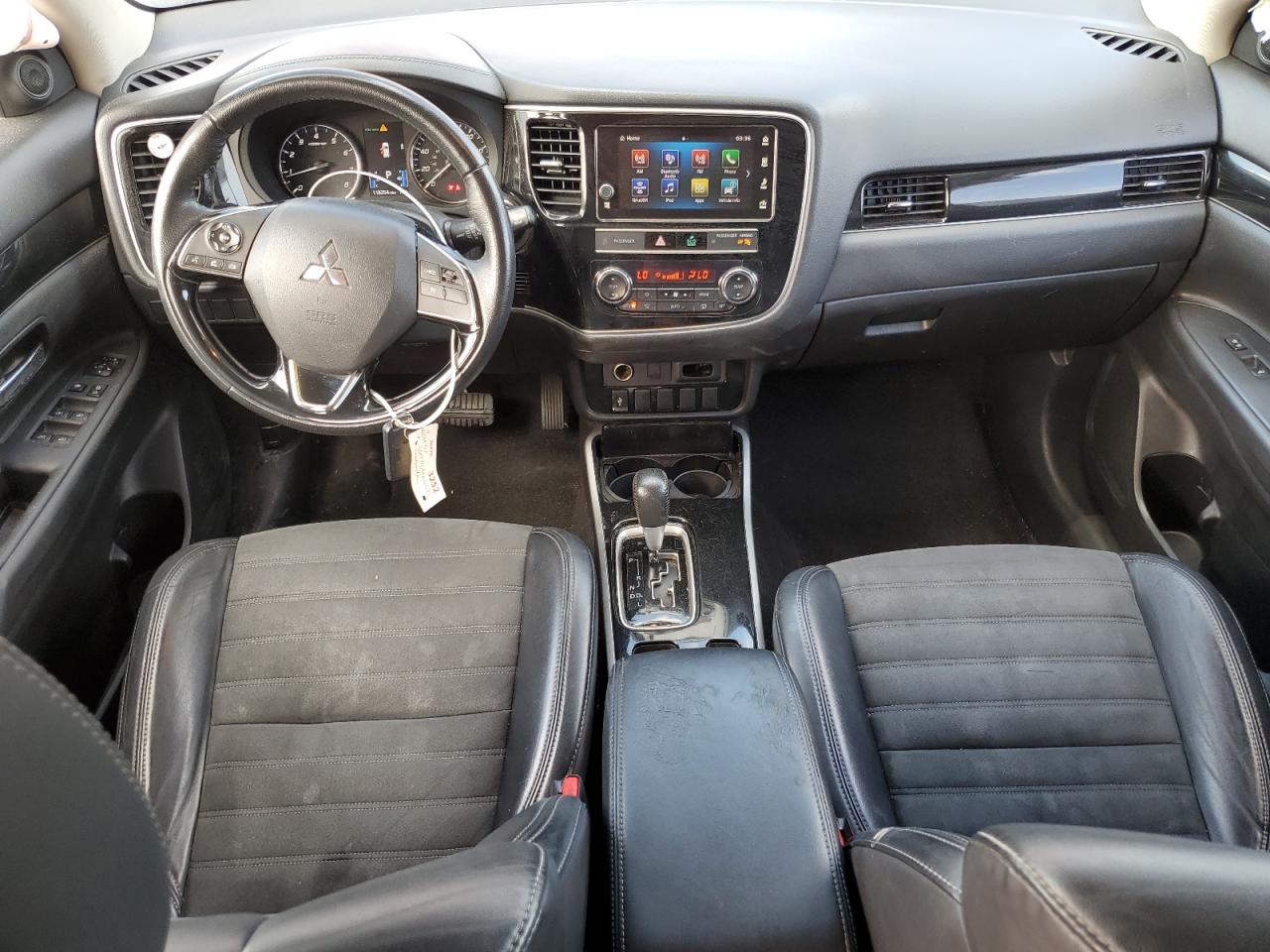 2019 Mitsubishi Outlander - Image 8