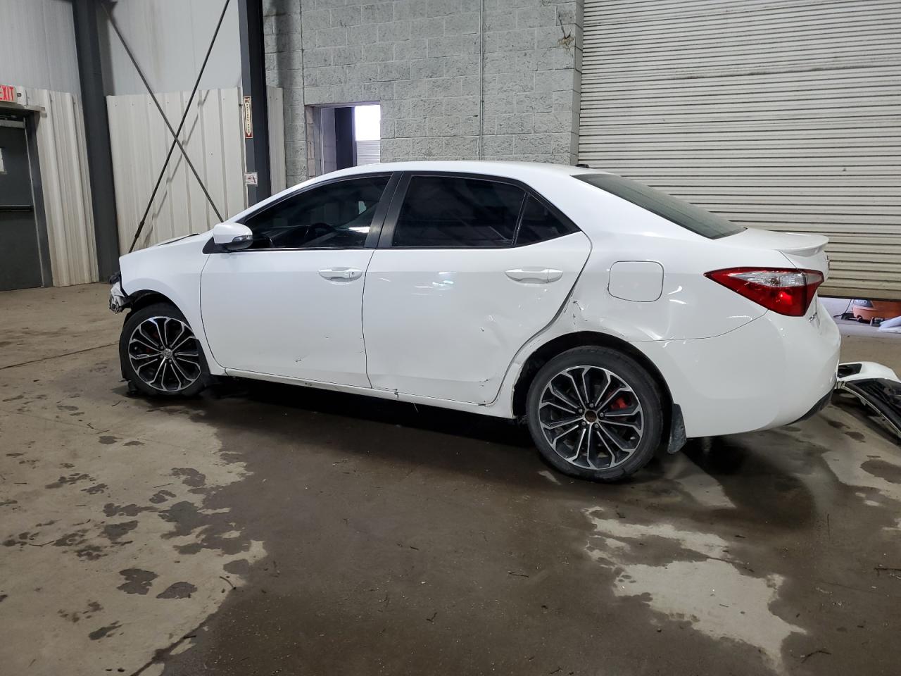 2016 Toyota Corolla - Image 2