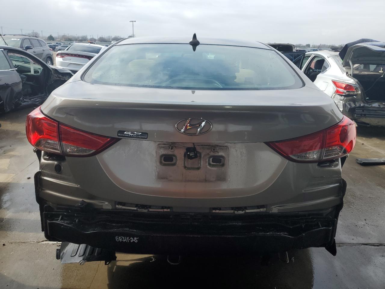 2013 Hyundai Elantra - Image 6