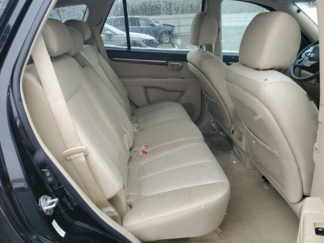 2009 Hyundai Santa Fe - Image 10